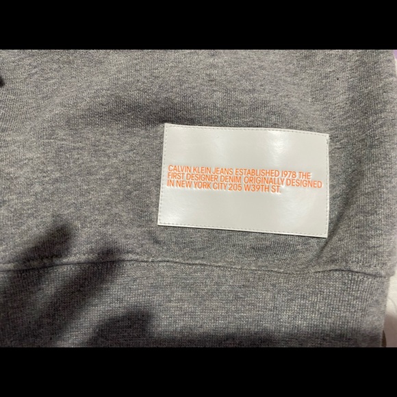 Calvin Klein sweatshirt - Picture 5 of 6